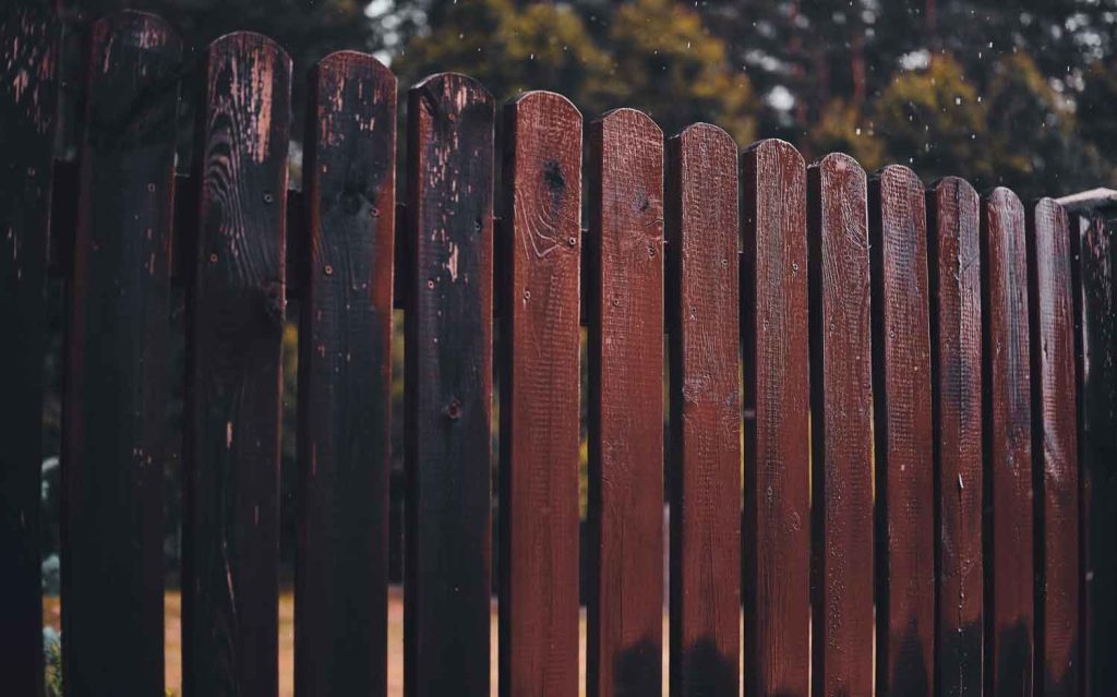fence repairs Byford